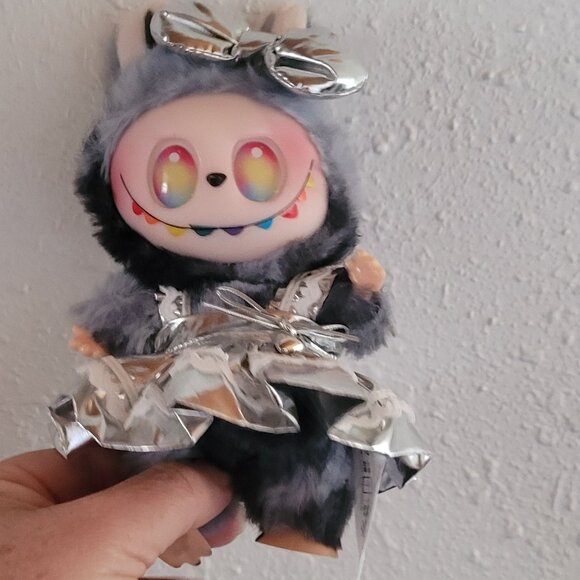 Labubu Silver metallic dress and bow outfit 2 pc no doll - Picture 6 of 10